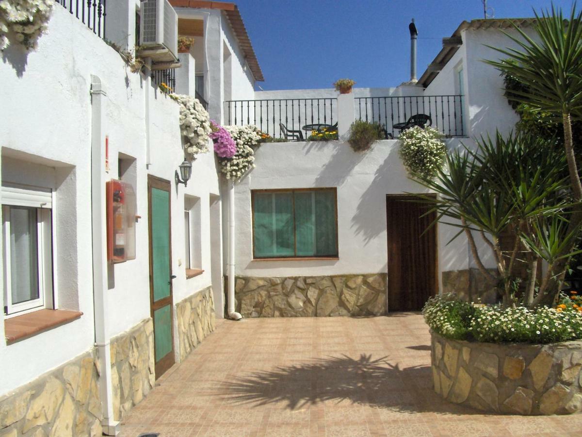 Can Leon El Poblenou del Delta Exterior photo